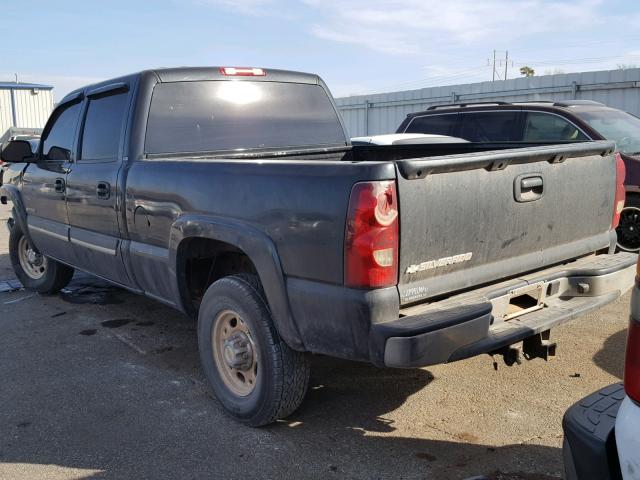 1GCGC13UX3F226056 - 2003 CHEVROLET SILVERADO BLACK photo 3