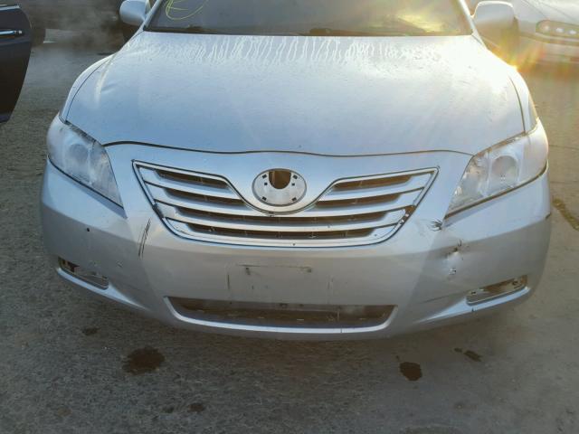 4T1BB46K08U032689 - 2008 TOYOTA CAMRY HYBR SILVER photo 9