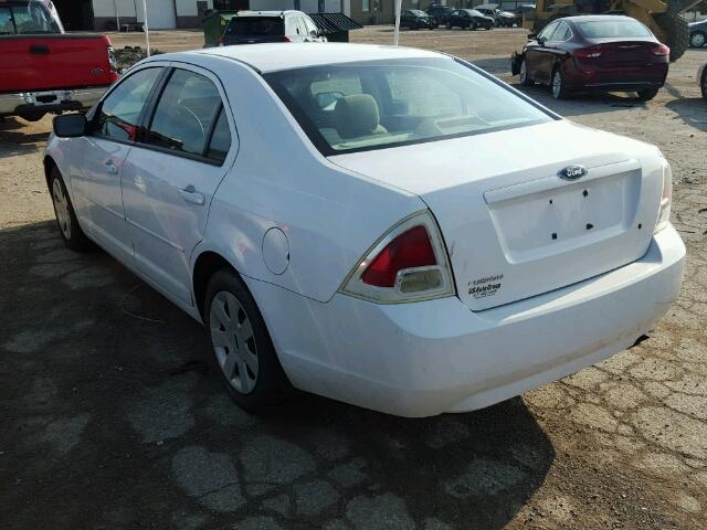 3FAFP06Z06R174113 - 2006 FORD FUSION S WHITE photo 3