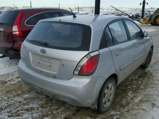 KNADH5B32B6757140 - 2011 KIA RIO BASE GRAY photo 4