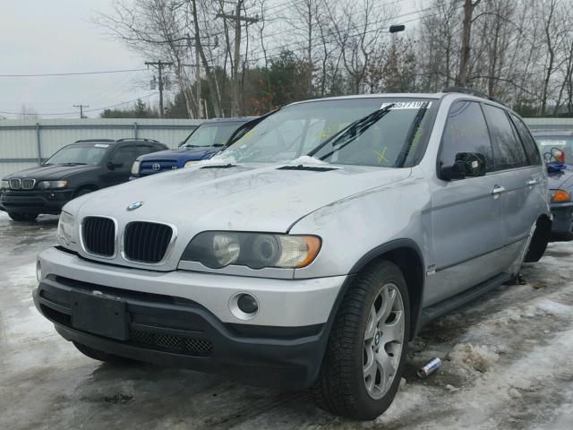 WBAFA53581LM65148 - 2001 BMW X5 3.0I SILVER photo 2