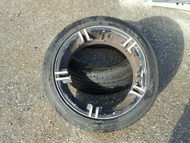 2HGES26762H543160 - 2002 HONDA CIVIC EX შავი ფოტო 9