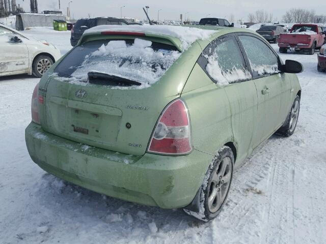 KMHCN35C39U111288 - 2009 HYUNDAI ACCENT SE GREEN photo 4