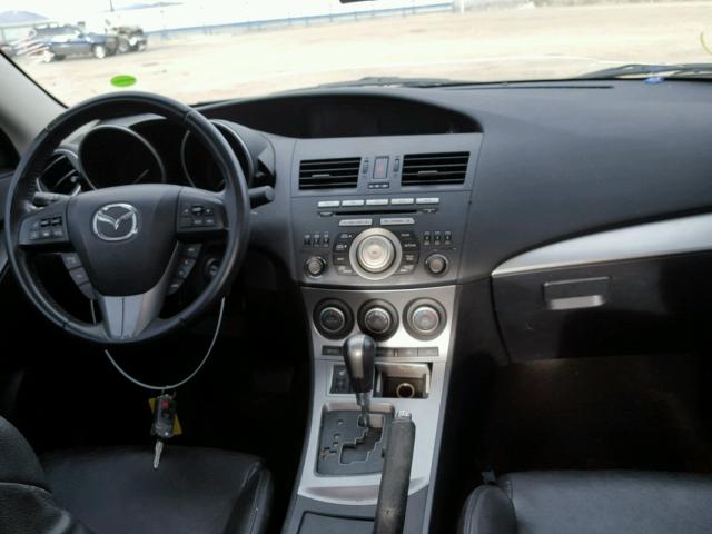 JM1BL1W61B1464445 - 2011 MAZDA 3 S GRAY photo 9