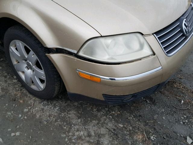 WVWRH63B73P359955 - 2003 VOLKSWAGEN PASSAT GLX GOLD photo 9