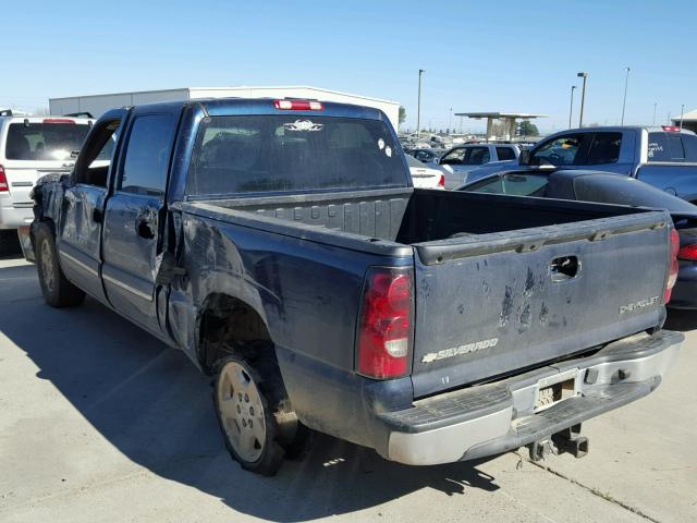 2GCEC13T051170511 - 2005 CHEVROLET SILVERADO BLUE photo 3