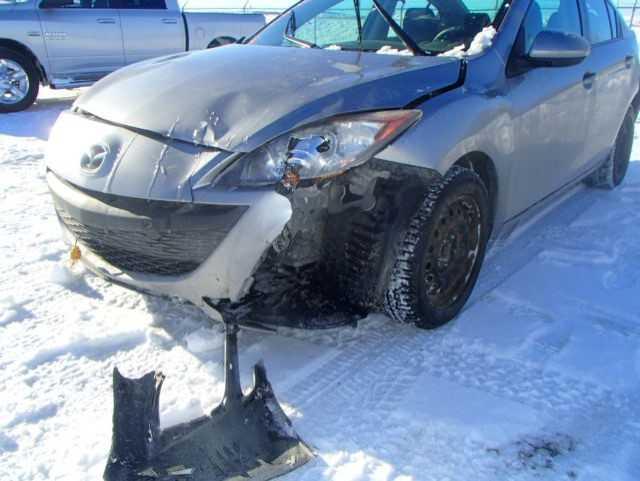 JM1BL1UF7B1402714 - 2011 MAZDA 3 I SILVER photo 9