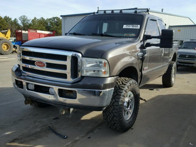 1FTSX21P55EC38819 - 2005 FORD F250 SUPER GRAY photo 2