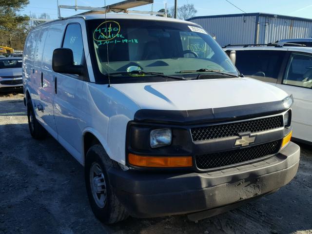 1GCGG25V571247528 - 2007 CHEVROLET EXPRESS G2 WHITE photo 1