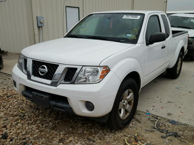 1N6BD0CT1CC435029 - 2012 NISSAN FRONTIER S WHITE photo 2