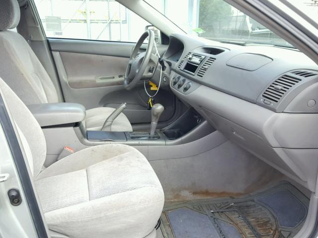 4T1BE32K43U722137 - 2003 TOYOTA CAMRY LE SILVER photo 5