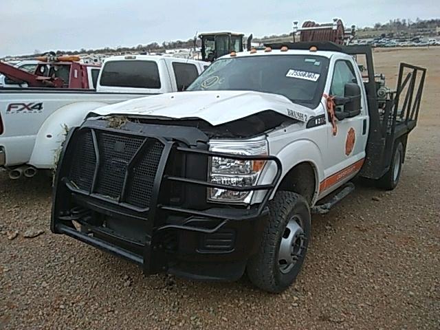 1FDRF3H63CEB85020 - 2012 FORD F350 SUPER WHITE photo 2