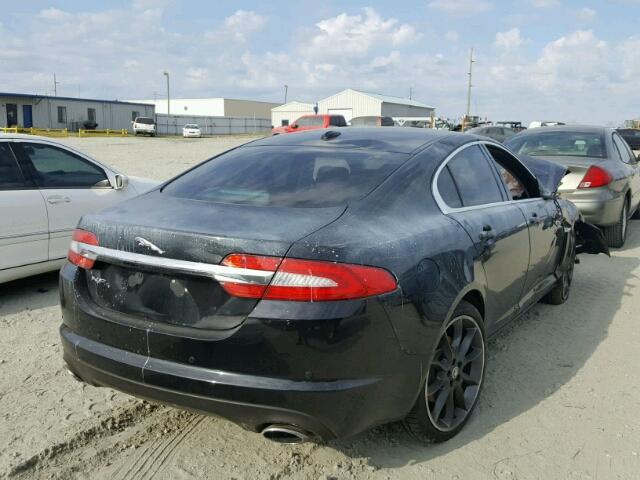 SAJWA0FB5CLS24241 - 2012 JAGUAR XF BLACK photo 4