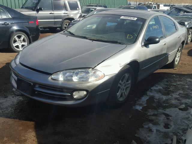 2B3HD56J2XH692564 - 1999 DODGE INTREPID E GRAY photo 2