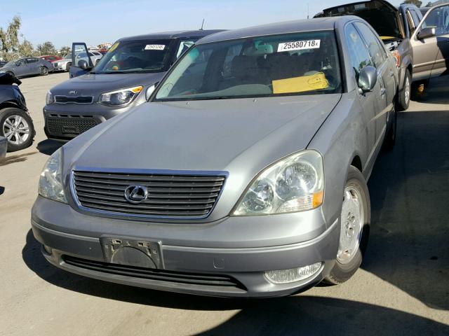 JTHBN30F920076527 - 2002 LEXUS LS 430 SILVER photo 2