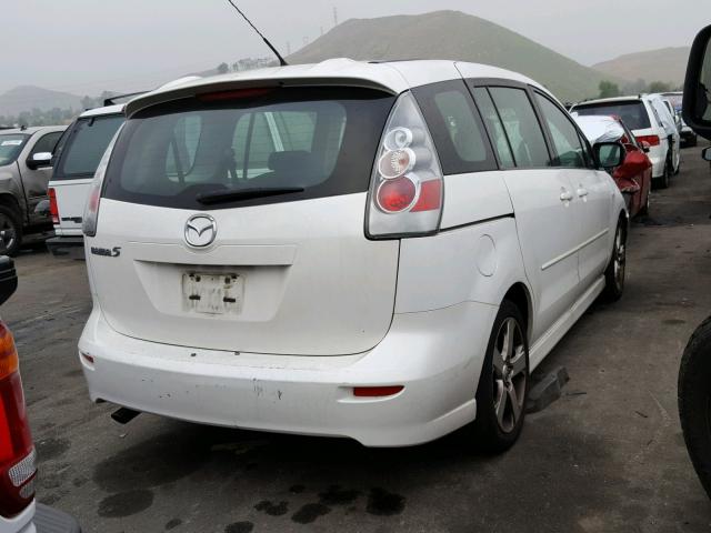 JM1CR29L860115112 - 2006 MAZDA 5 WHITE photo 4