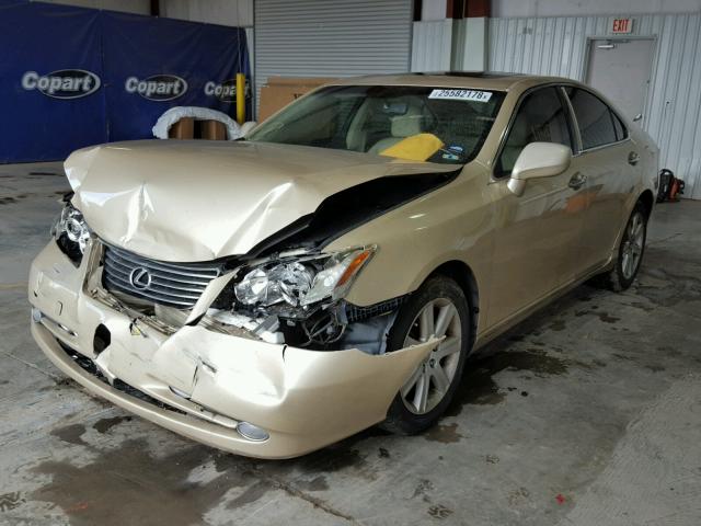 JTHBJ46G372148335 - 2007 LEXUS ES 350 GOLD photo 2