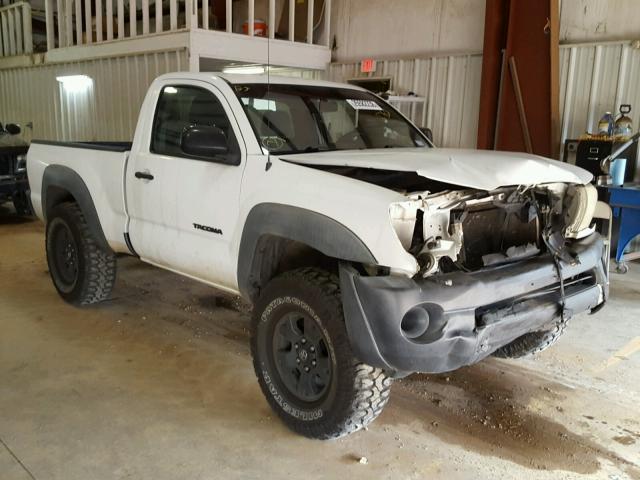 5TENX62N56Z152782 - 2006 TOYOTA TACOMA PRE WHITE photo 1