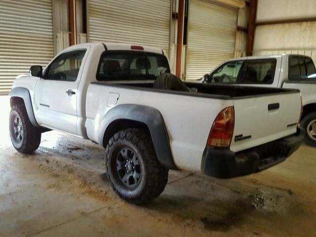 5TENX62N56Z152782 - 2006 TOYOTA TACOMA PRE WHITE photo 3