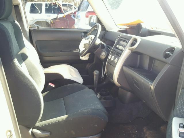 JTLKT324864095186 - 2006 TOYOTA SCION XB 白色 照片 5