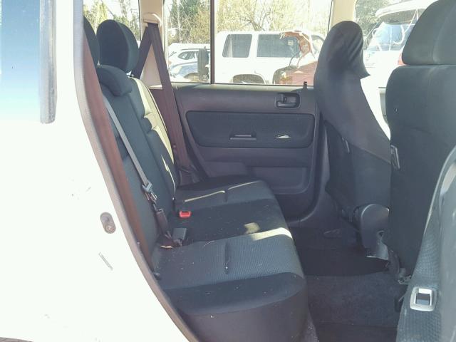 JTLKT324864095186 - 2006 TOYOTA SCION XB 白色 照片 6