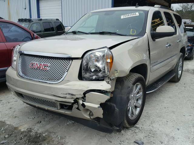 1GKFK63817J152399 - 2007 GMC YUKON DENA GOLD photo 2