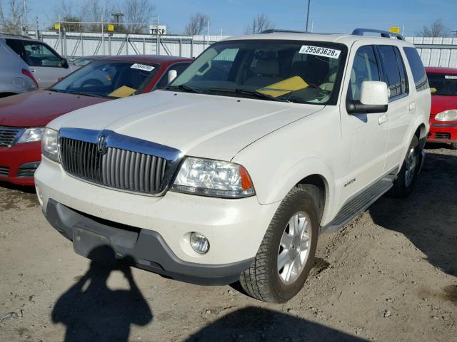 5LMEU88H64ZJ08622 - 2004 LINCOLN AVIATOR WHITE photo 2