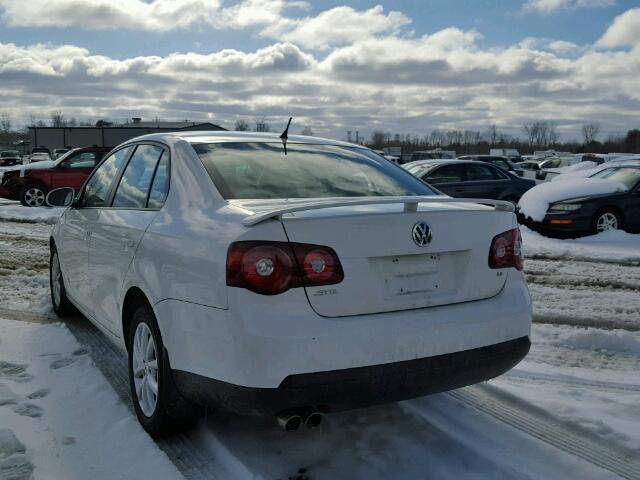 3VWRZ7AJXAM123975 - 2010 VOLKSWAGEN JETTA SE WHITE photo 3