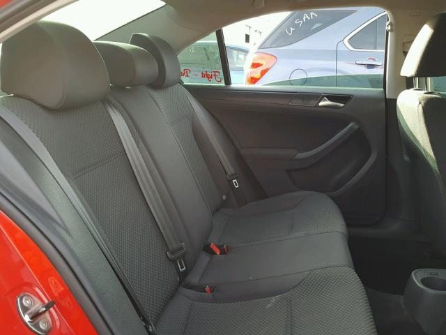 3VW2K7AJ0CM314796 - 2012 VOLKSWAGEN JETTA BASE 红色 照片 6