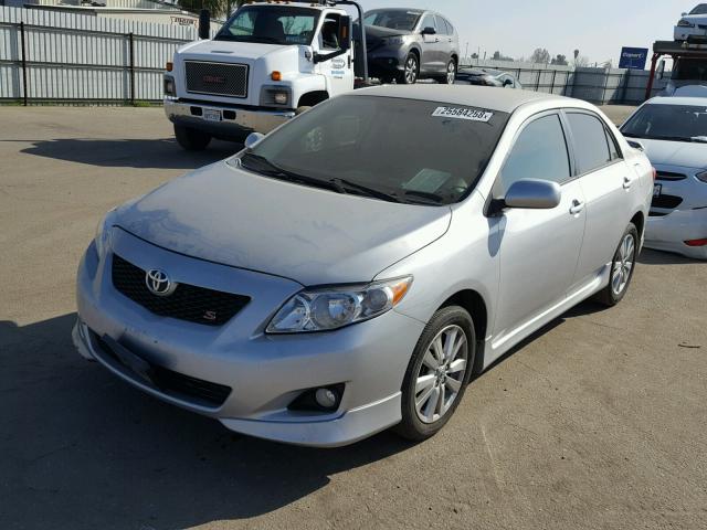 2T1BU4EE1AC475981 - 2010 TOYOTA COROLLA BA SILVER photo 2