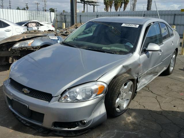 2G1WD58C869115611 - 2006 CHEVROLET IMPALA SUP SILVER photo 2