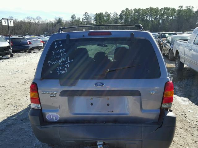 1FMYU93167KA03639 - 2007 FORD ESCAPE XLT GRAY photo 9