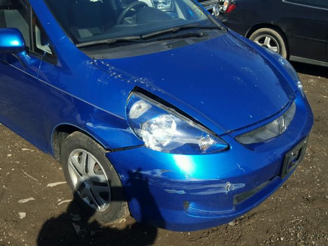 JHMGD37418S048666 - 2008 HONDA FIT BLUE photo 9