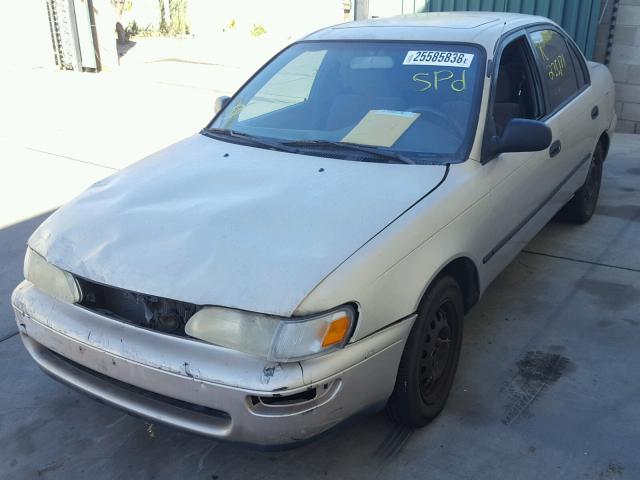 1NXAE09B5SZ336583 - 1995 TOYOTA COROLLA LE BROWN photo 2