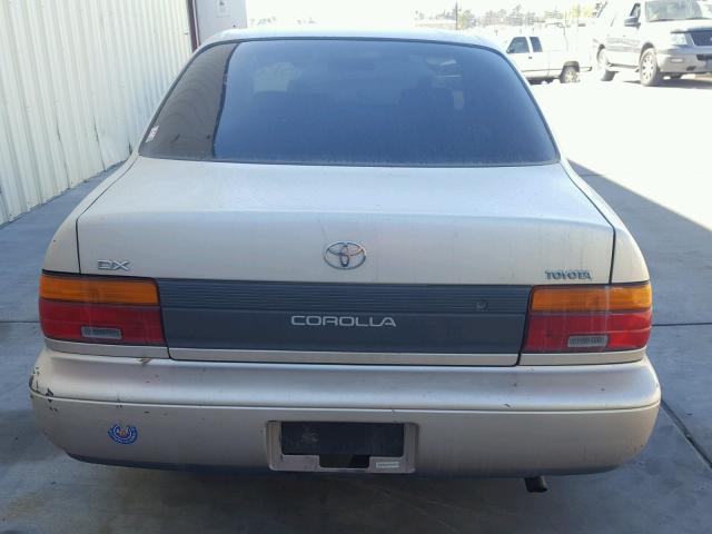 1NXAE09B5SZ336583 - 1995 TOYOTA COROLLA LE BROWN photo 9