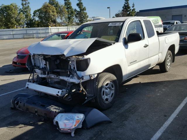 5TFTX4CN2DX035711 - 2013 TOYOTA TACOMA ACC WHITE photo 2