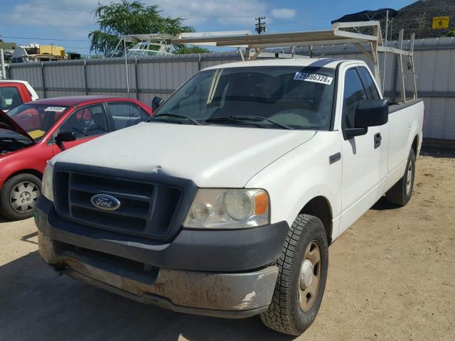 1FTRF12255NB07453 - 2005 FORD F150 WHITE photo 2