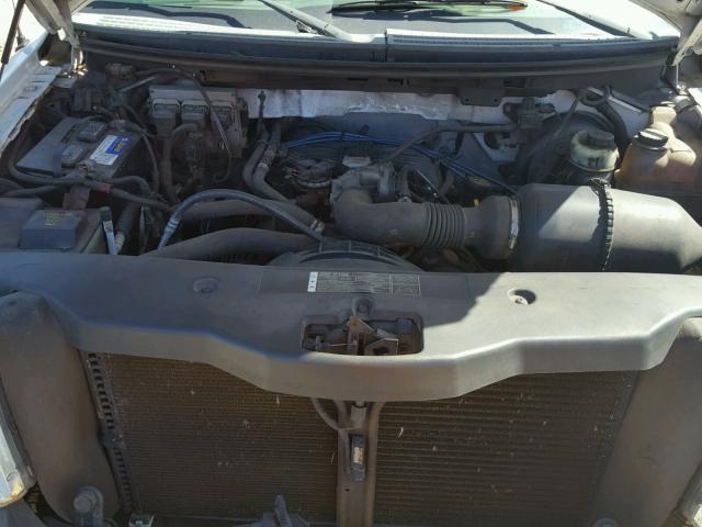 1FTRF12255NB07453 - 2005 FORD F150 WHITE photo 7