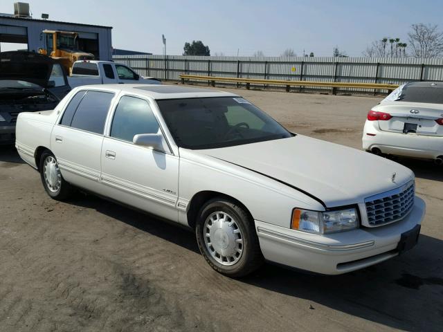 1G6KD54Y1VU275275 - 1997 CADILLAC DEVILLE WHITE photo 1