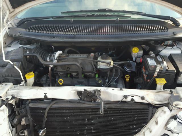 2A4GP44R76R705784 - 2006 CHRYSLER TOWN & COU WHITE photo 7