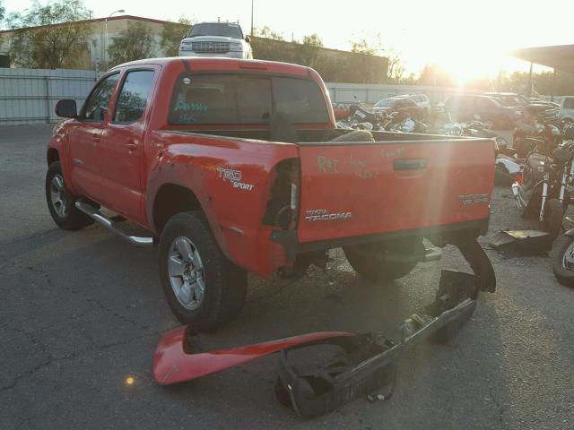 5TEJU62N68Z499421 - 2008 TOYOTA TACOMA DOU RED photo 3