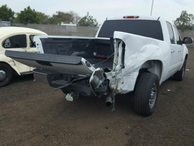 2GTEC13C771576594 - 2007 GMC NEW SIERRA WHITE photo 9