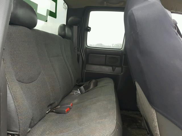 1GCHK29U95E201453 - 2005 CHEVROLET SILVERADO GRAY photo 6