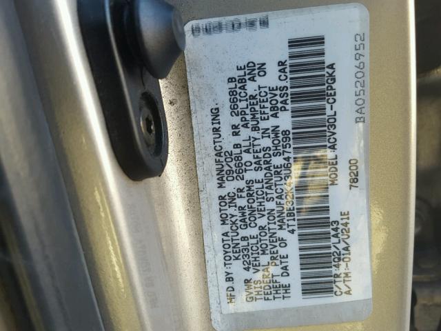 4T1BE32K43U647598 - 2003 TOYOTA CAMRY LE GOLD photo 10