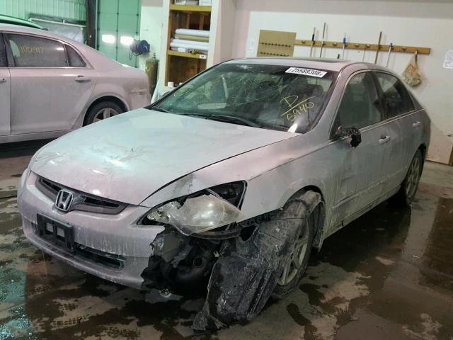 1HGCM66834A045940 - 2004 HONDA ACCORD EX SILVER photo 2