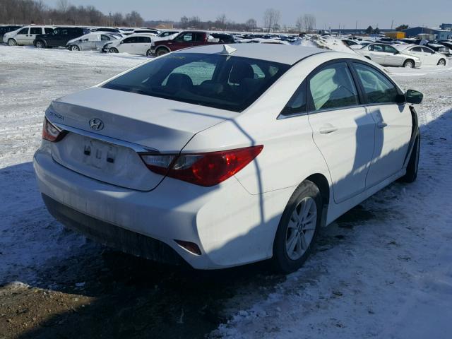 5NPEB4AC8EH929413 - 2014 HYUNDAI SONATA GLS WHITE photo 4