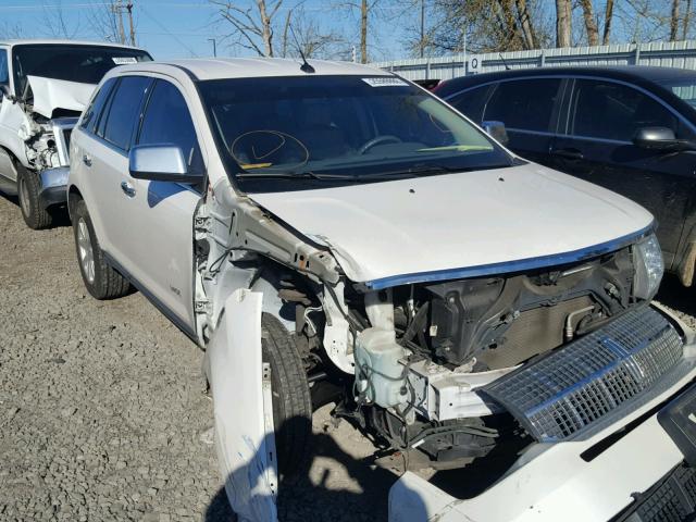 2LMDJ8JC4ABJ09969 - 2010 LINCOLN MKX WHITE photo 1