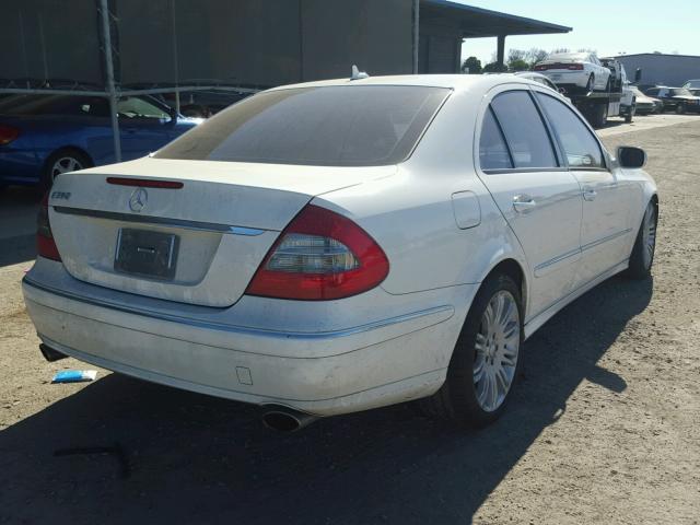 WDBUF56XX8B253276 - 2008 MERCEDES-BENZ E 350 WHITE photo 4