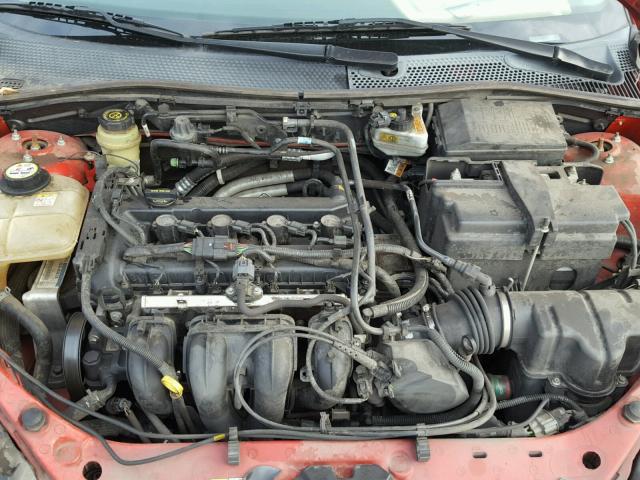 1FAFP34N46W138178 - 2006 FORD FOCUS ZX4 RED photo 7