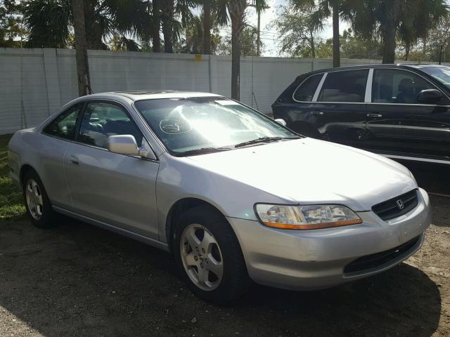 1HGCG2252YA005785 - 2000 HONDA ACCORD EX SILVER photo 1